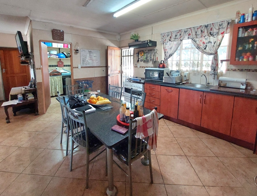 3 Bedroom Property for Sale in Mamogaleskraal AH North West